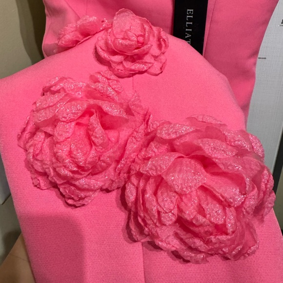 ELLIATT flower dress - Picture 4 of 5